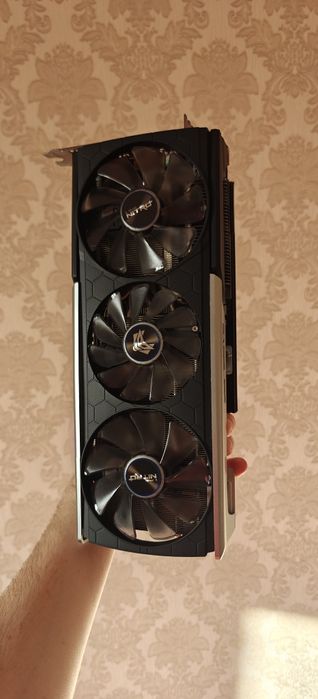 Видеокарта Sapphire Nitro+ Special edition RX 5700 XT