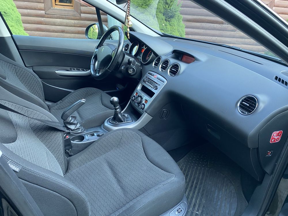 Peugeot 308 SW 1.6 дизель