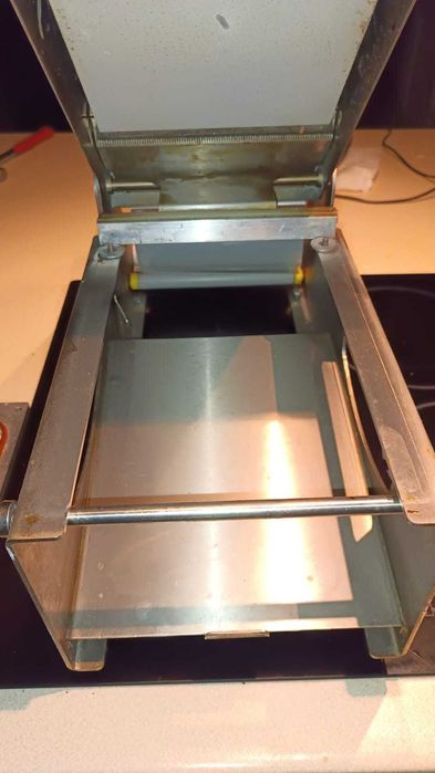 duniform zgrzewarka do posiłków na wynos