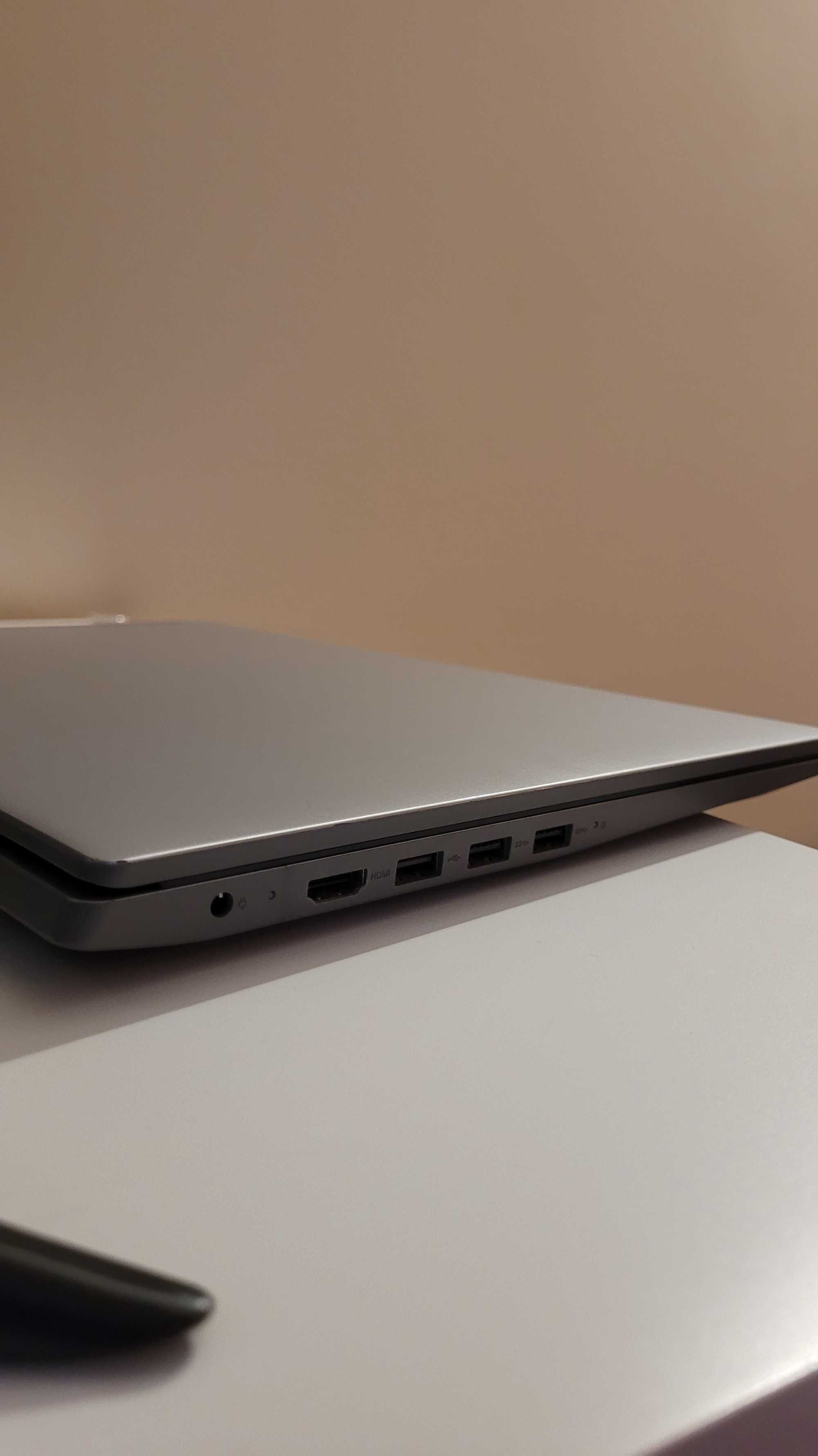 Portátil Lenovo S145 256gb SSD / 8gb RAM