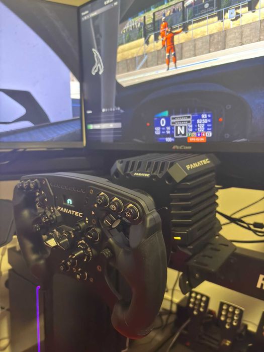 Fanatec CSL DD + Booster 8 NM + Volante V2.5 Formula + Clamp
