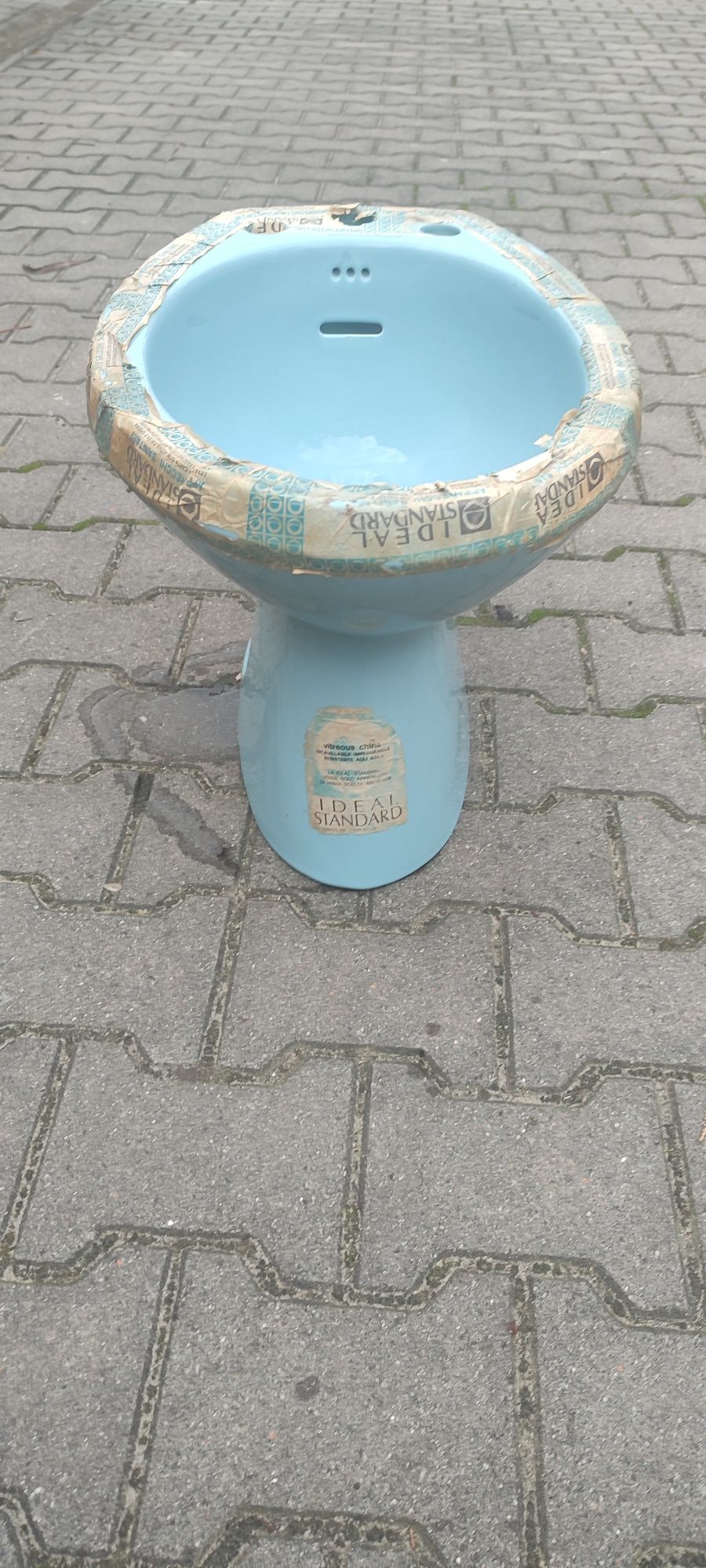 Nowy Błękitny Bidet