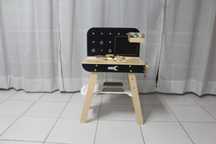 Bancada de bricolagem em madeira