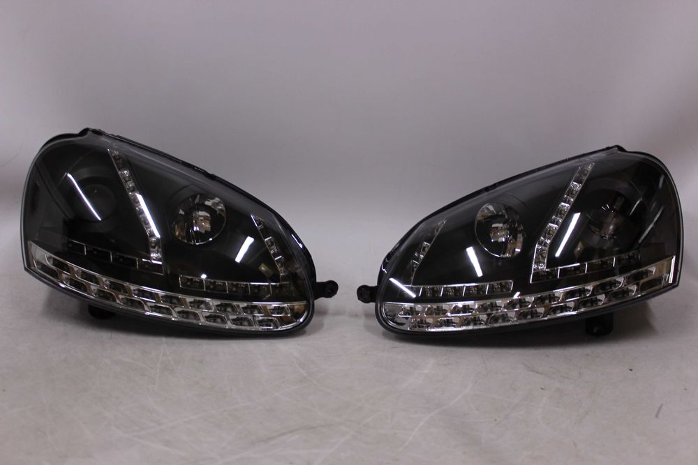 Lampy przednie przód VW GOLF 5 V 03-09 R32 GTI Dayline LED BLACK NOWE
