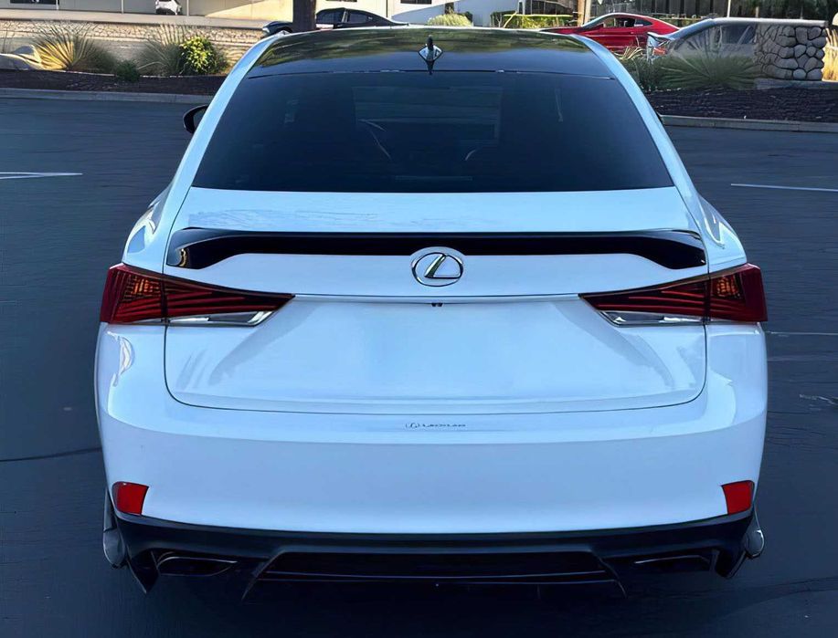 Lexus IS 350      2017
