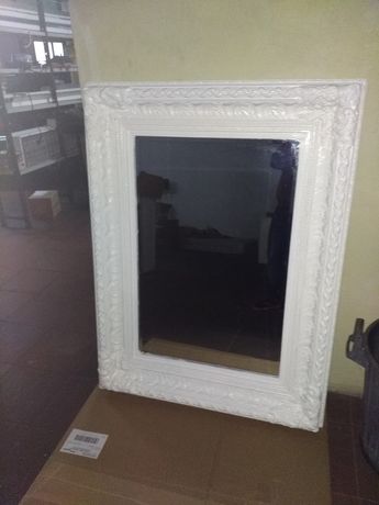 Espelho Gato Preto, com moldura romântica,grandes dimensões