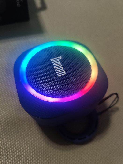 Портативна bluetooth колонка Divoom airbeat