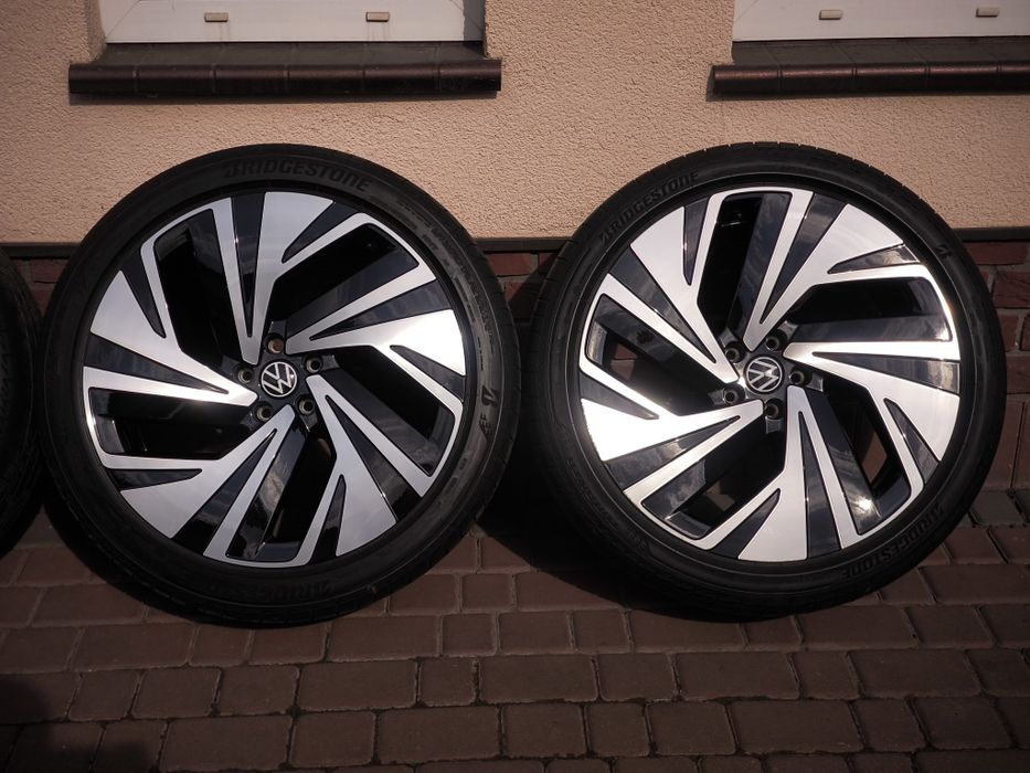 →Felgi+opony OEM Volkswagen Narvik ID.4 21x8,5/9 5x112 idealny stan