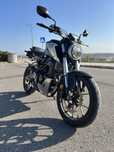 Honda cb125r 2018