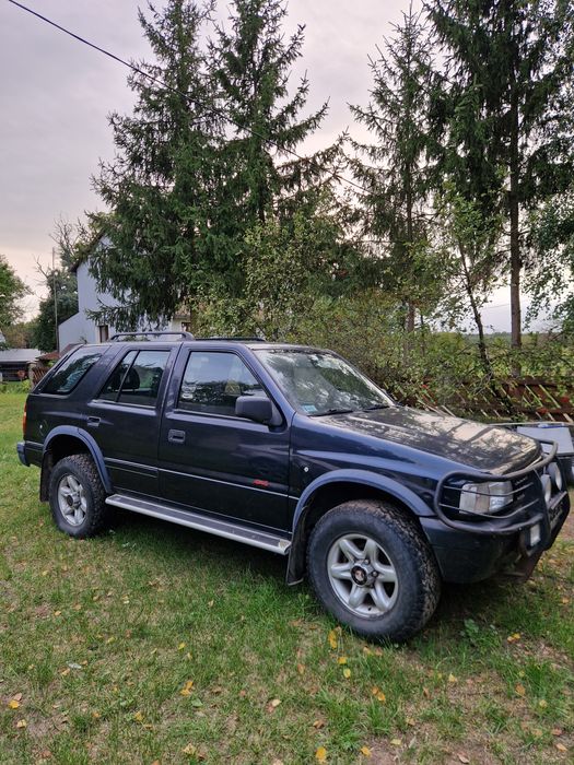 Auto na części. Opel frontera 2.8tdi 1995r  na chodzie