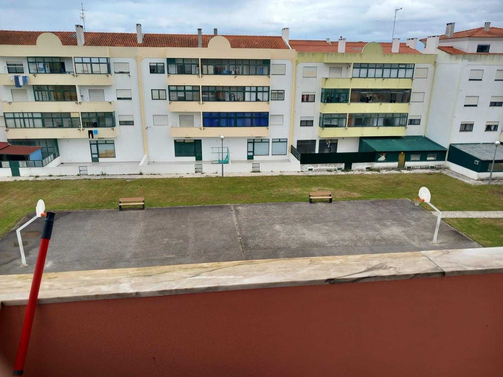 Apartamento T2 nas Caldas da Rainha - Urbanização Cidade Nova