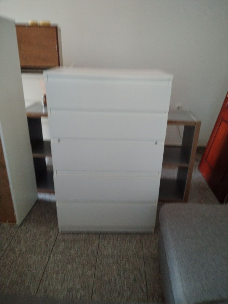 Cómoda 5 gavetas