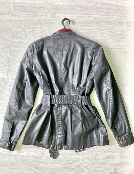 Легка куртка banana republic