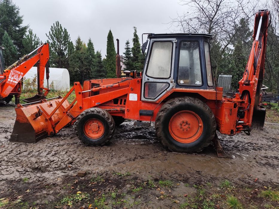 Koparko ładowarka Fai Dt silnik Perkins Turbo komatsu jcb
