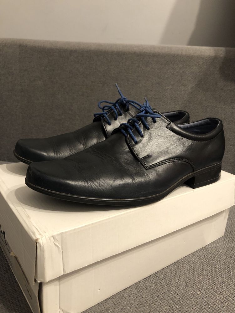 Buty garniturowe 37 Komunia slub chrzciny impreza bal ósmoklasisty