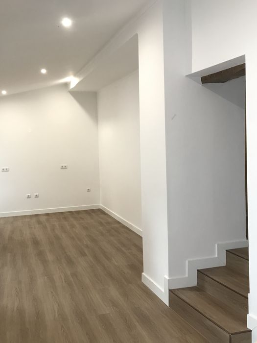 Remodelacões geral,pintura barramento,capoto,flutuantes,pladur.etc