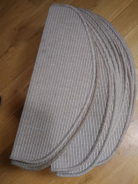 Samoprzylepne nakładki dywaniki na schody, 15 szt.,65x25x3,5cm, beżowe