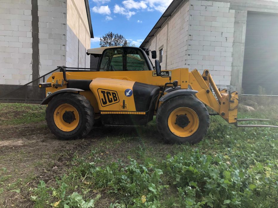 Sprzedam ładowarkę JCB 541/70