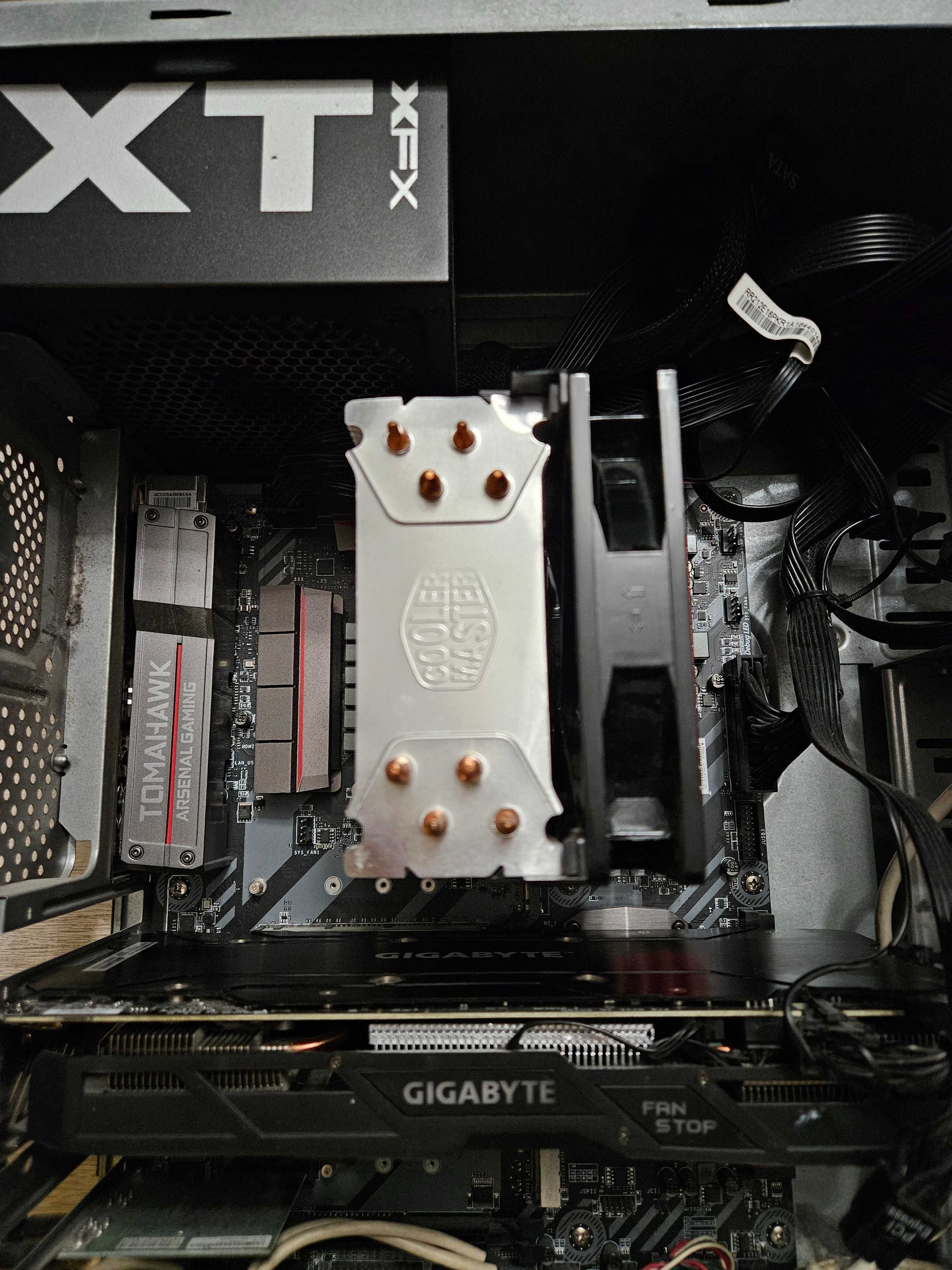 PC Intel i5 7600K 3.80 GHz/ GTX 1060 6GB / 32 GB DDR4 3200 Mhz