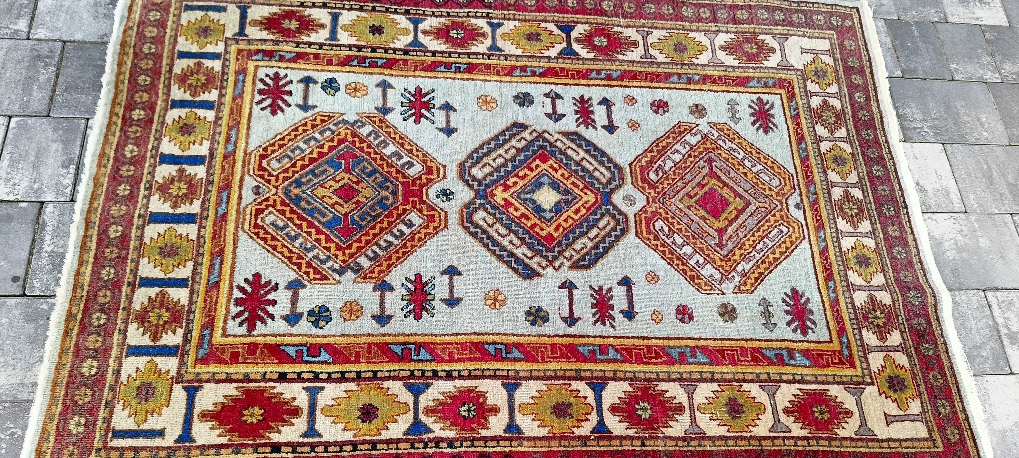 Sinkiang dywan wełniany tkany ręcznie 170 x 120 cm wełna