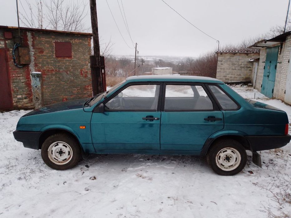Машина ВАЗ 99 1997 бензин + газ