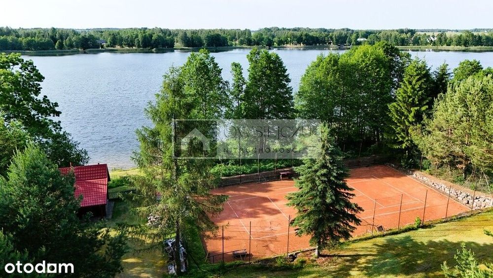 Wyjątkowa nieruchomość z linią brzegową jeziora!
