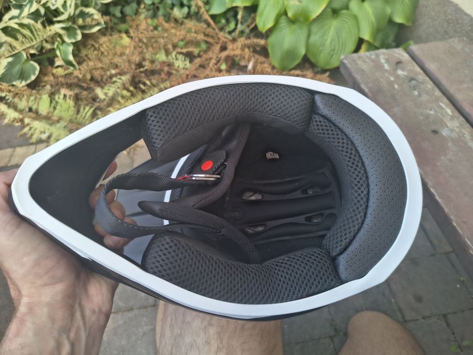 Kask Lazer ,rozmiar M 56-58cm
