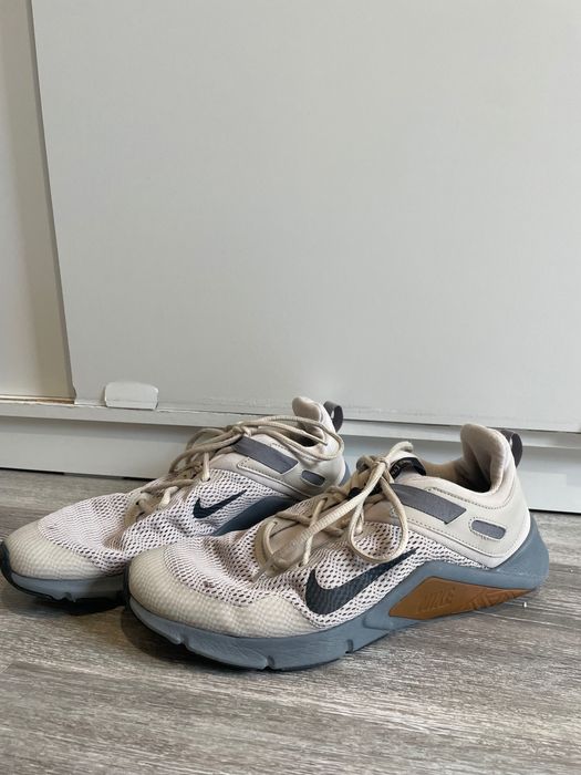 Buty Nike sportowe męskie do biegania i uprawiania sportu Nowe