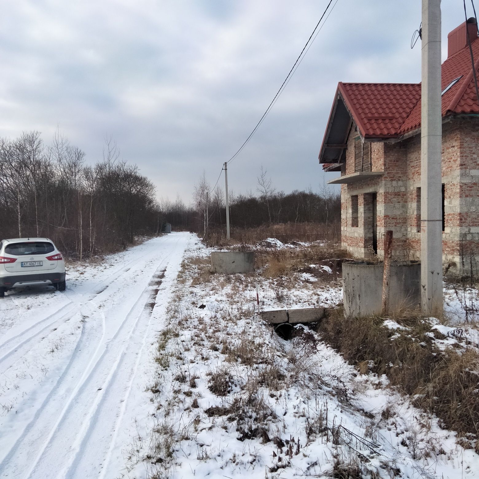 Дешево збудований особняк в місті