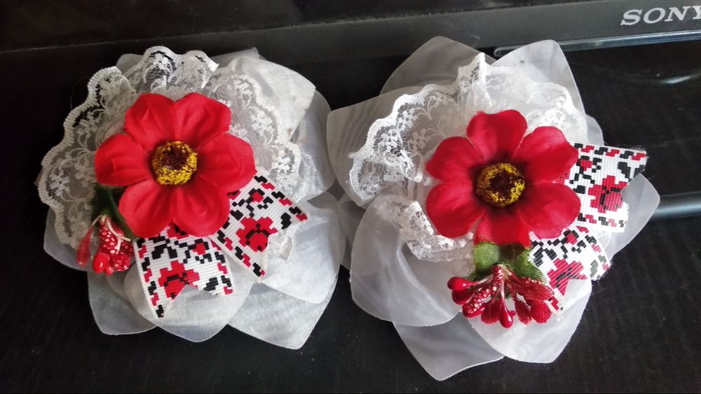 Резинки для волосся в українському стилі