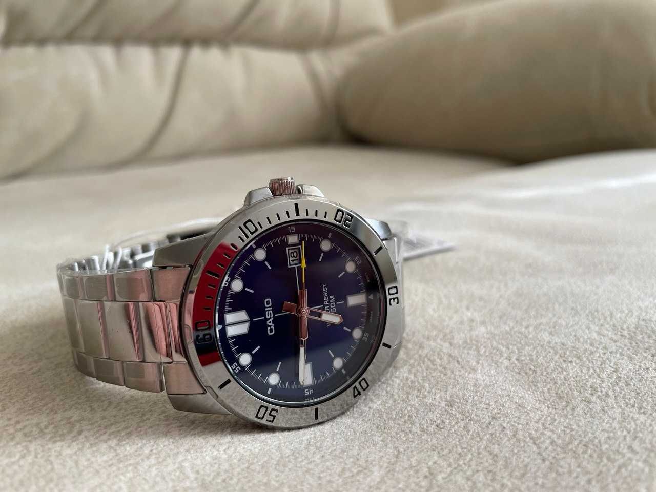 Мужские часы CASIO Classic MTP-VD01D-2EVUDF