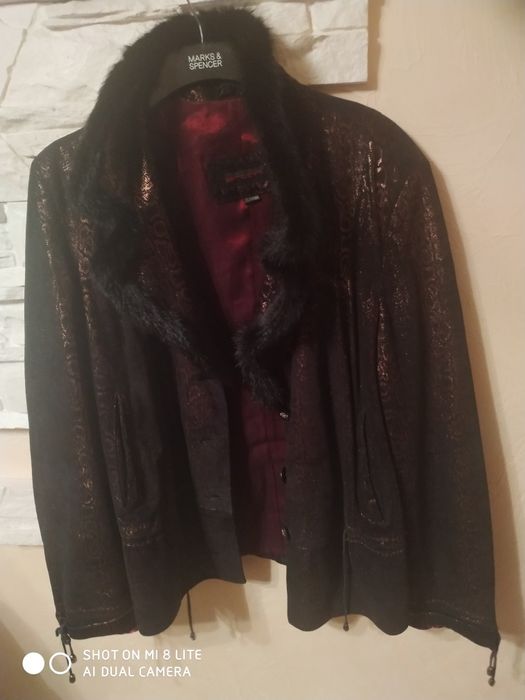 Шикарная кожаная курточка-пиджак