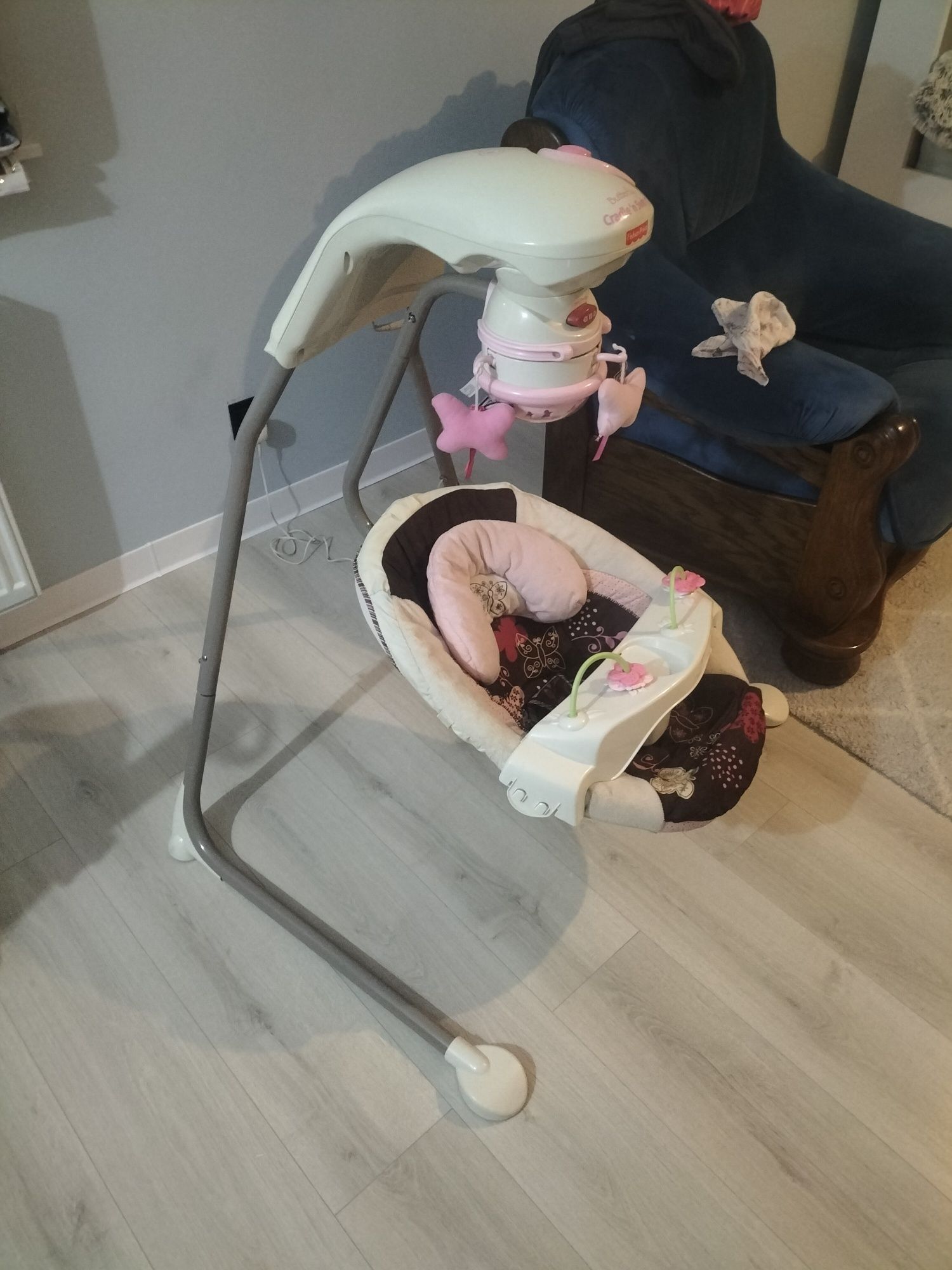 hustawka Fischer Price  Butterfly Cradle n Swing