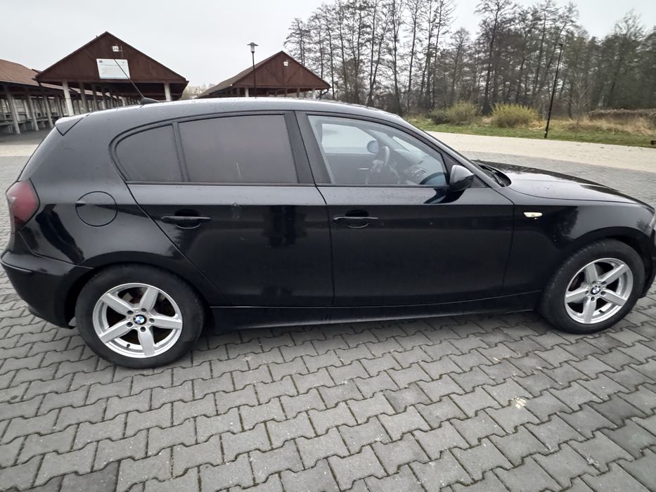 Bmw 1 beznyzna 1,6 maly przebieg 2004 rok