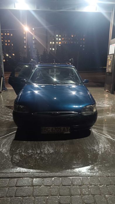 Форт ескорт 1.6-16V