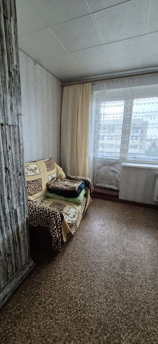 Здам подобово дешево квартиру на Засумській в центрі міста.
Є все необ