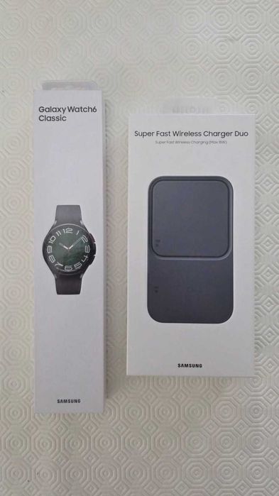 SAMSUNG GALAXY WATCH 6 CLASSIC + Wireless Charger PowerBank