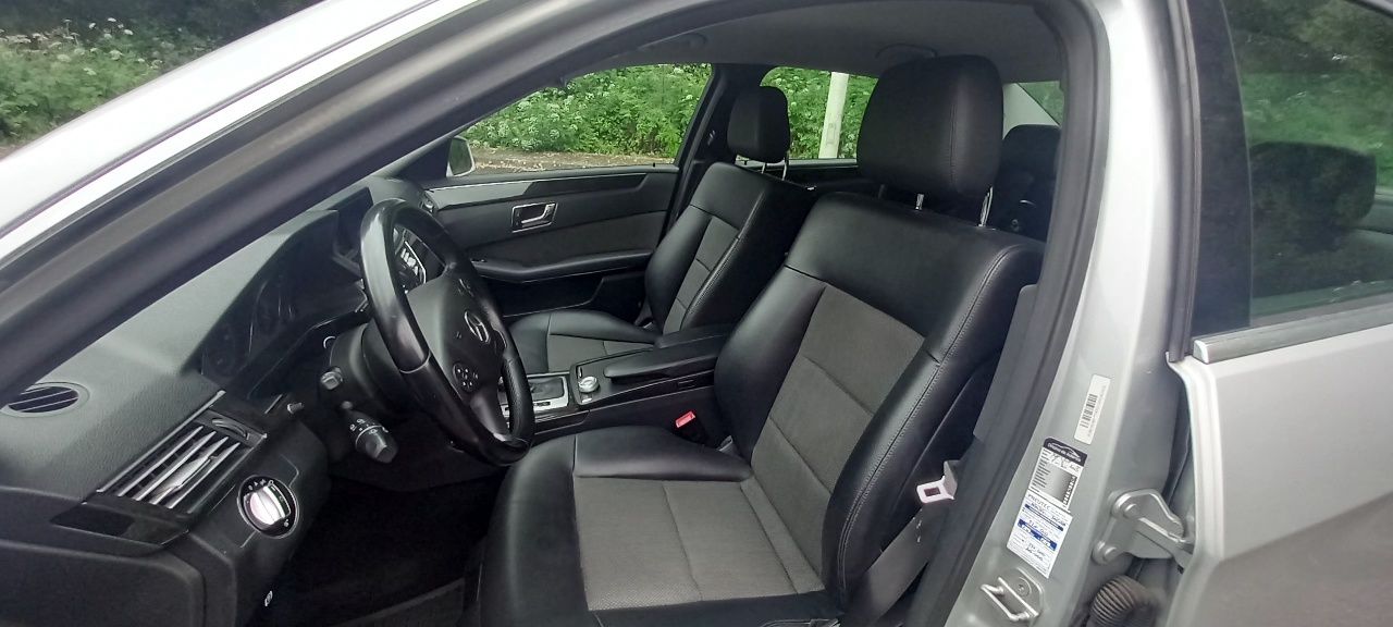 Mercedes-Benz E250