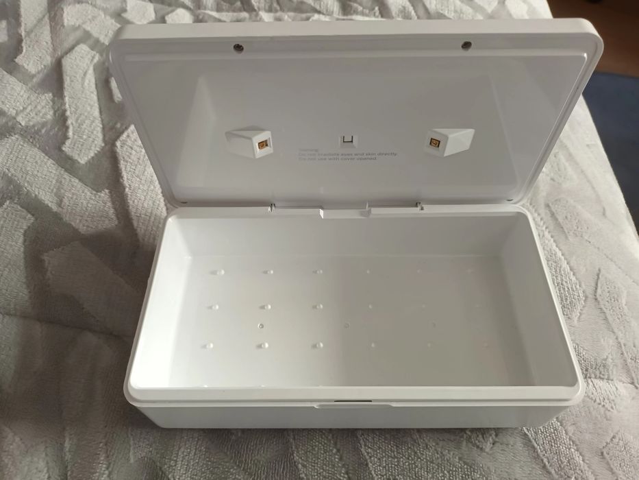 Esterlizador UV com carregador de mãos livres