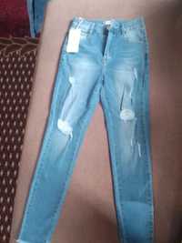Жіночі джинси skinny
