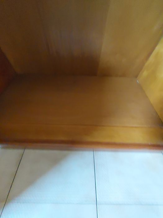 Móvel de loiça usado