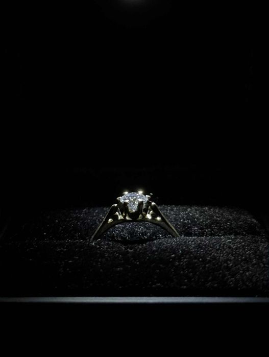 Pierścionek złoto 585 diament 0.5 karata D VVS2