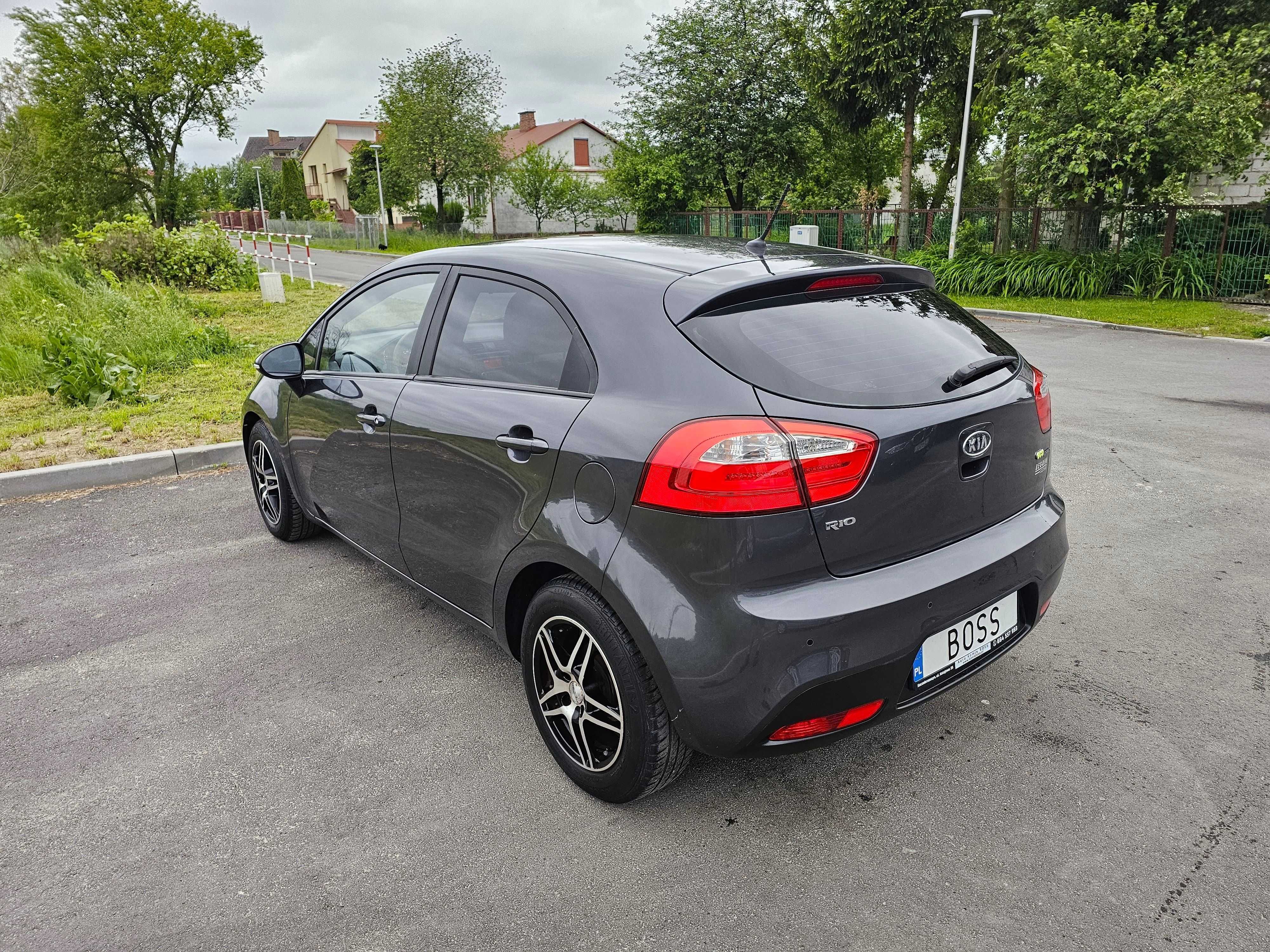 KIA RIO 1,2 Benzyna 85KM 2012r Klima, Bluetooth, Ledy, Niski Przebieg