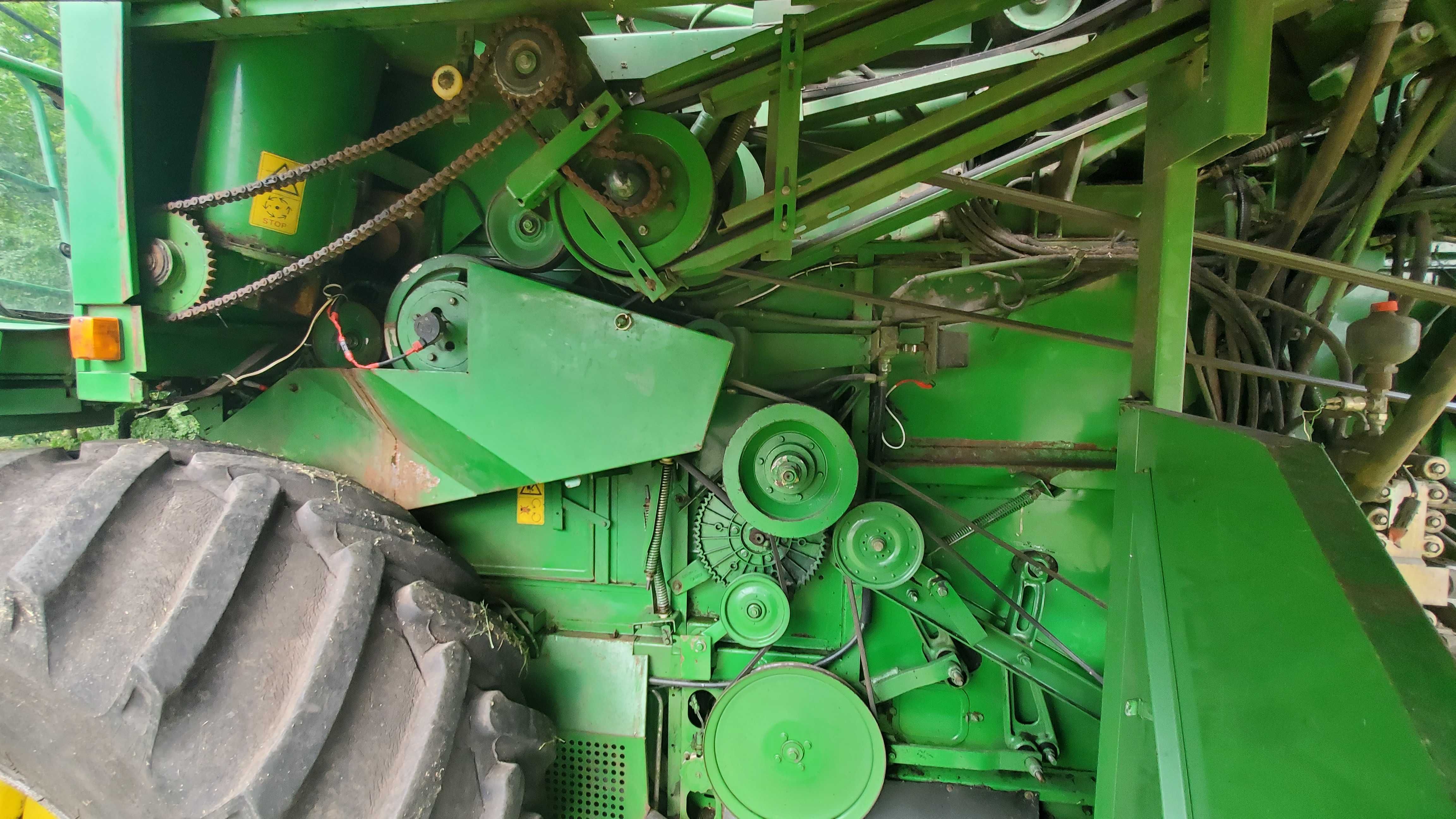 Комбайн John Deere 2266 Extra Джон Дир