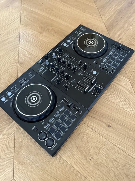 Kontroler Pioneer DDJ400 uszkodzony po zalaniu