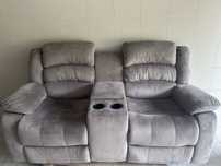 Sofa z funcja relaks/barek
