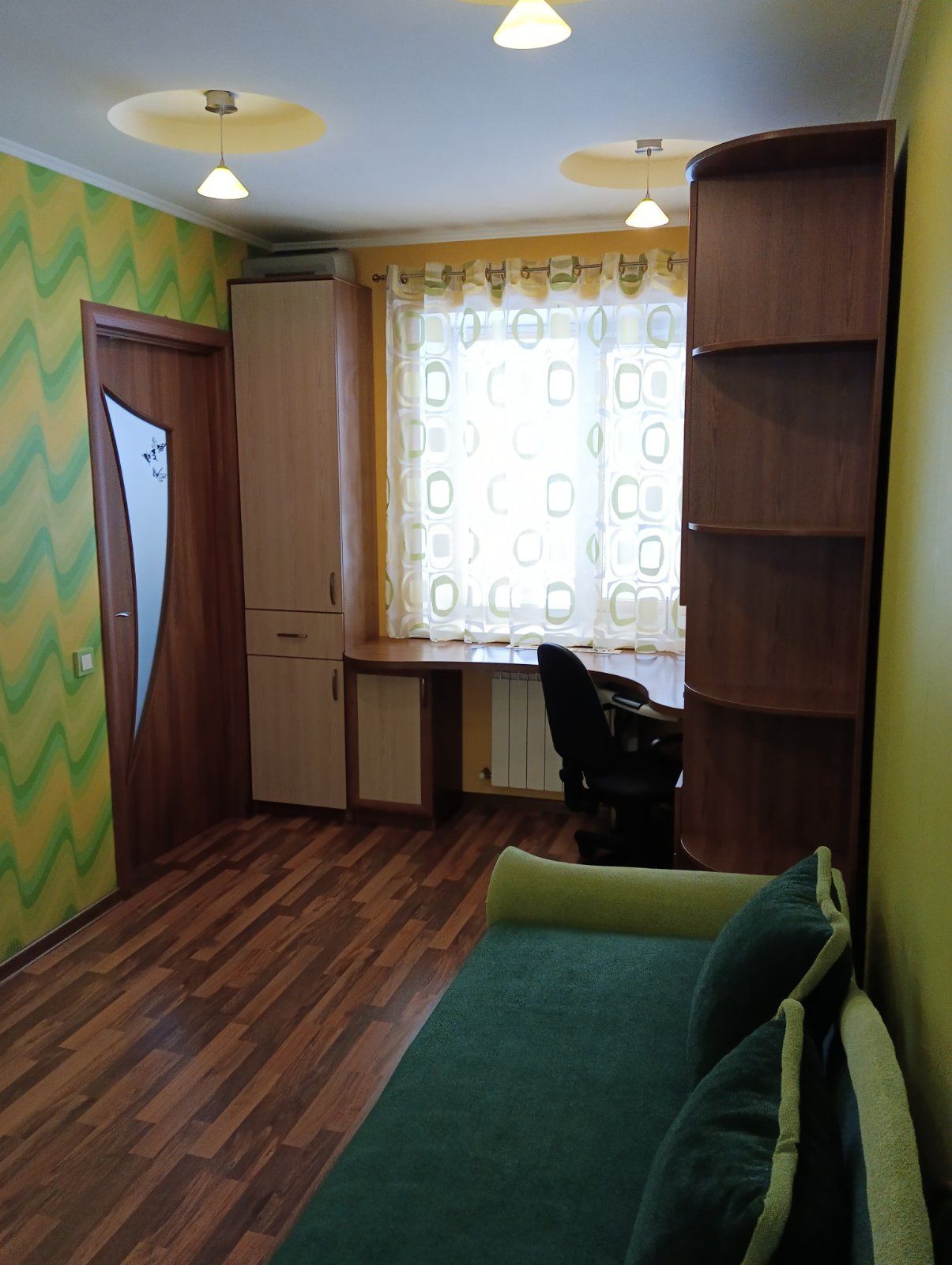 2-х кімнатна квартира в Новогуйвинську
