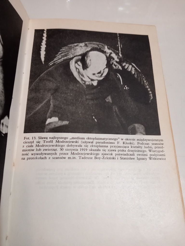 Od magii do psychotroniki L. E. Stefański, M. Komar