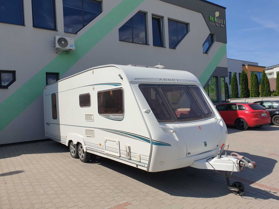 Duża przyczepa ABBEY SPECTRUM 2005r dwuosiowa