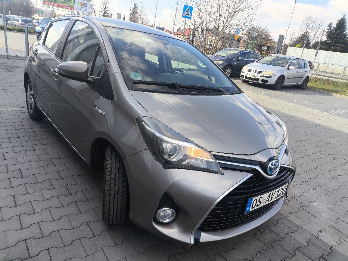 Toyota Yaris Hybrid 1,5, z Niemiec, zadbany, idealny!